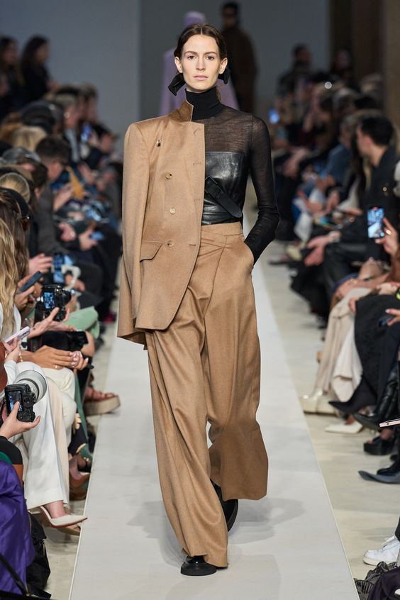 Стиль power dressing <br>для сильных деловых женщин